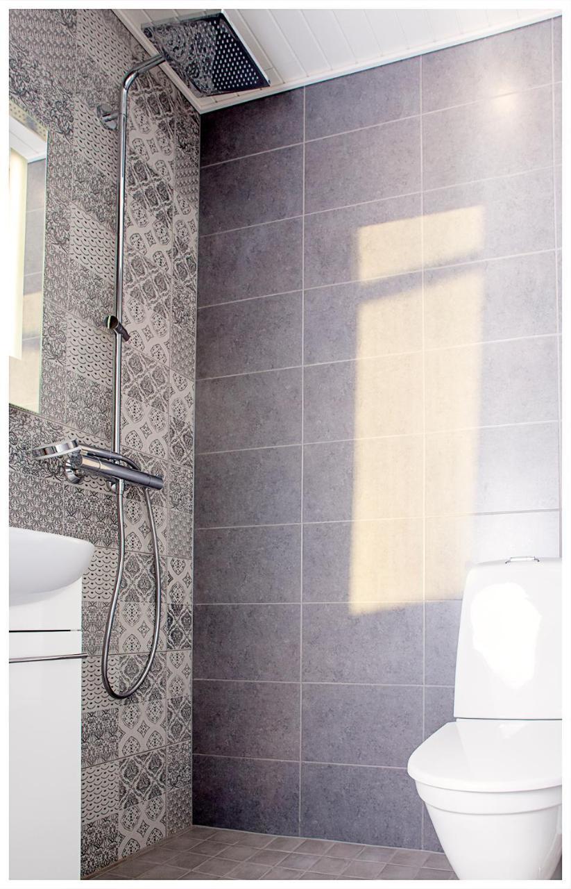Crystal Arctic Suites Rovaniemi Exterior foto A shower